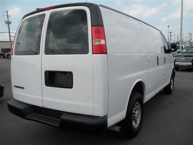 2008 Chevrolet Express Unknown