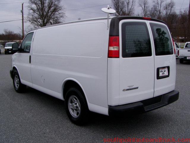 2008 Chevrolet Express SL AWD CVT Leatherroof