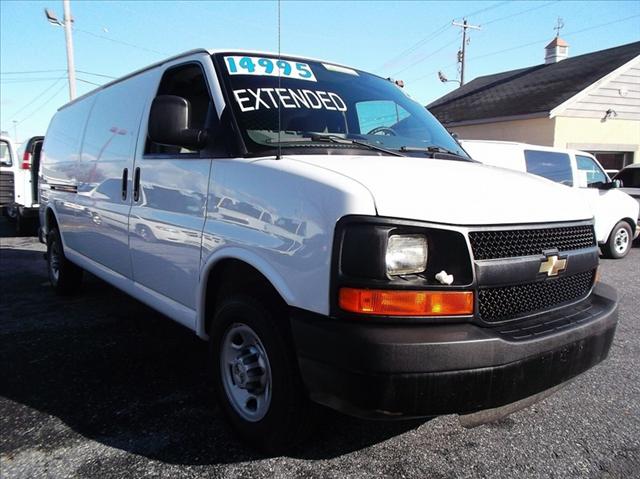 2008 Chevrolet Express Base