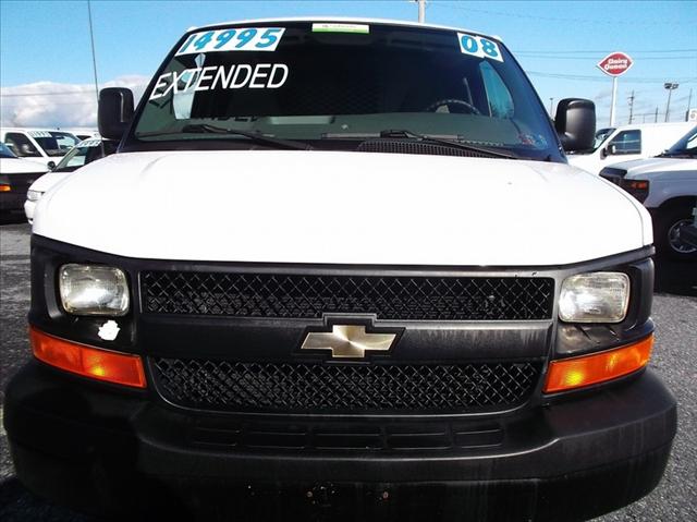 2008 Chevrolet Express Base