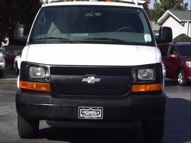 2008 Chevrolet Express Base