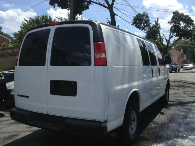 2008 Chevrolet Express Coupe 4D