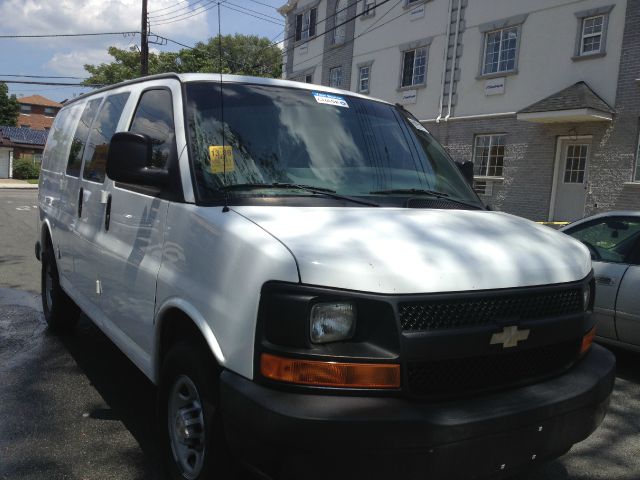 2008 Chevrolet Express Coupe 4D