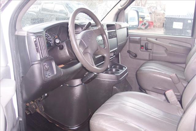 2008 Chevrolet Express Overland 4X4