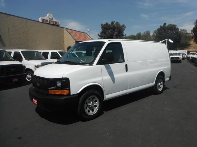 2009 Chevrolet Express Base Silverado