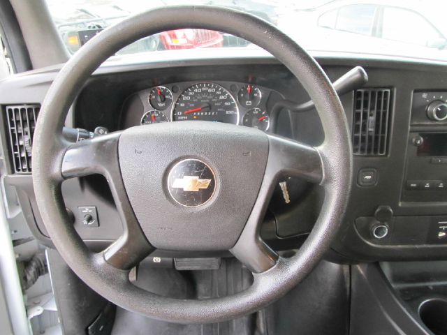 2009 Chevrolet Express Coupe 4D