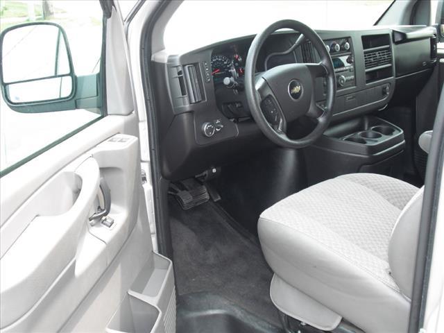 2009 Chevrolet Express CE 1.8