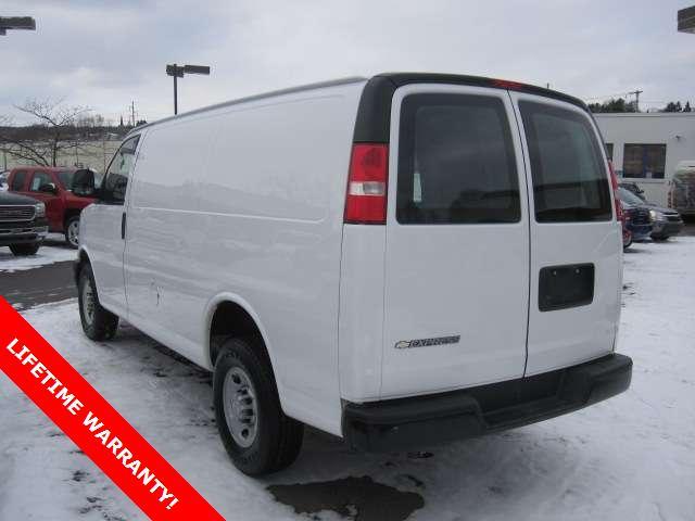 2009 Chevrolet Express 4WD 4-door Tech/entertainment Pkg