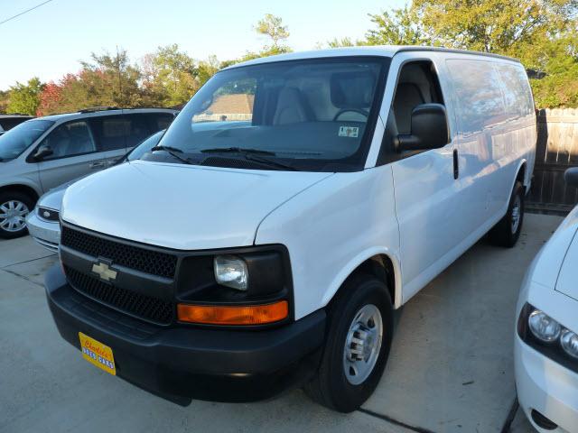 2009 Chevrolet Express LS 4X4