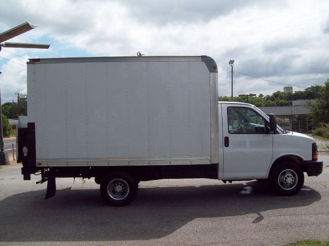 2009 Chevrolet Express 1.8T Cabriolet