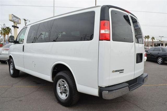 2009 Chevrolet Express XLT Sport 4.6L 2WD