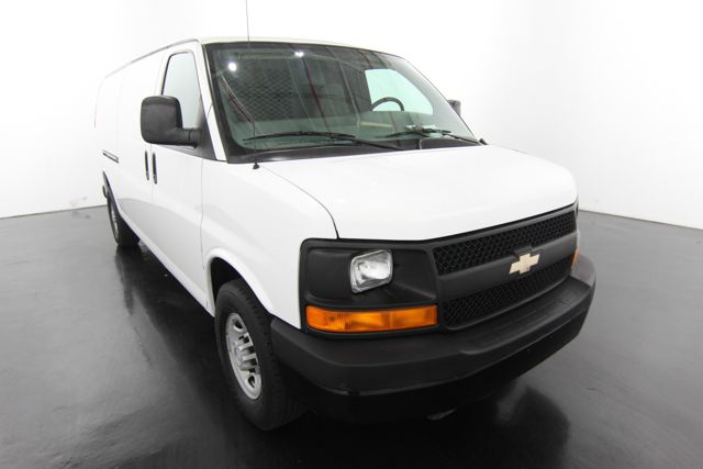 2009 Chevrolet Express REG WB