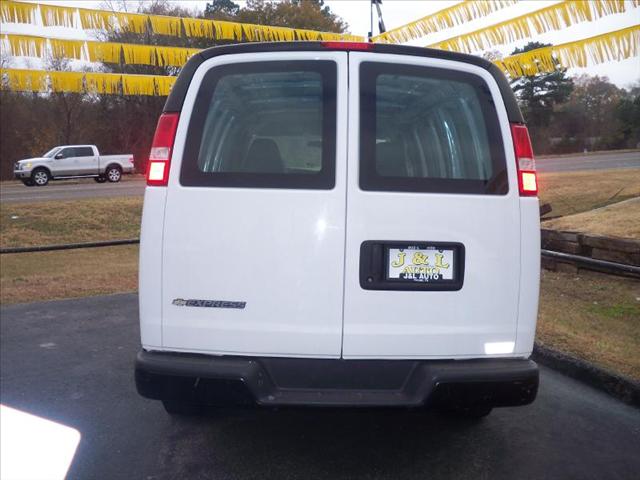 2009 Chevrolet Express Ls-awd-2nd Bench-cd Player-1 Owner