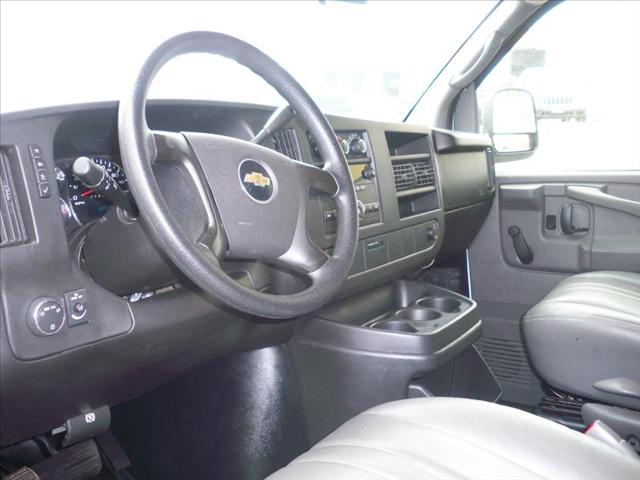 2009 Chevrolet Express Ls-awd-2nd Bench-cd Player-1 Owner