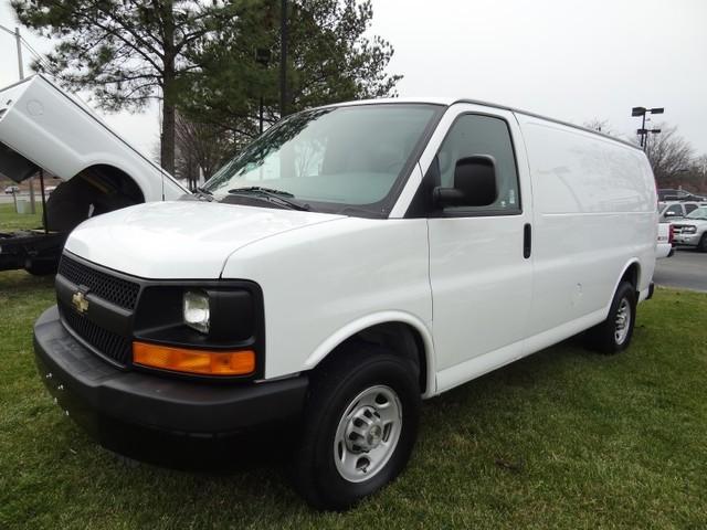 2009 Chevrolet Express LS 4X4