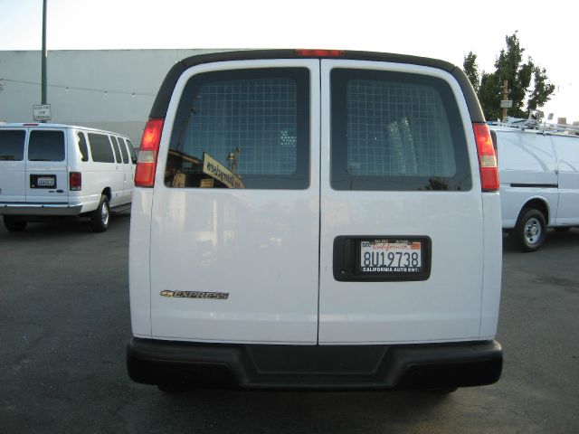 2009 Chevrolet Express Coupe 4D