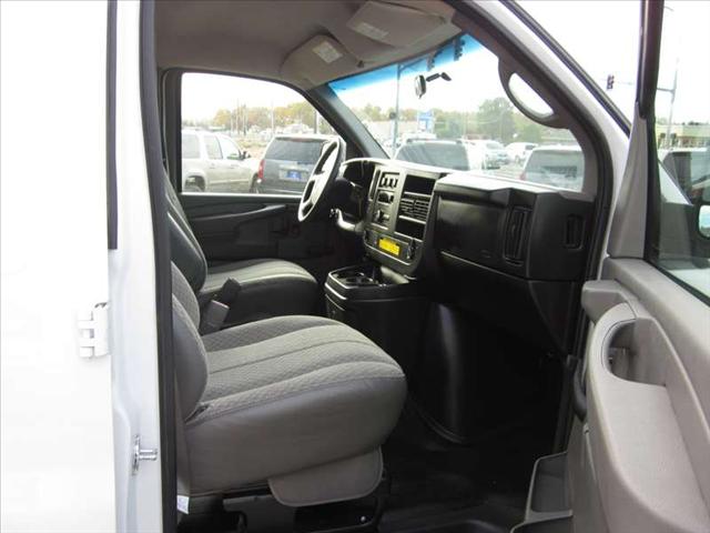 2009 Chevrolet Express Unknown