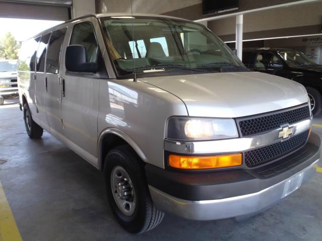 2009 Chevrolet Express 114.6 XLT W/rear Door Privacy Glass