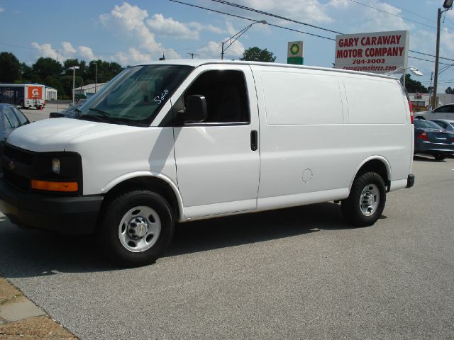 2009 Chevrolet Express Coupe 4D