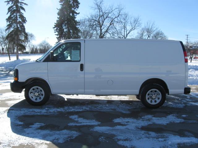 2010 Chevrolet Express 4WD 4-door Tech/entertainment Pkg