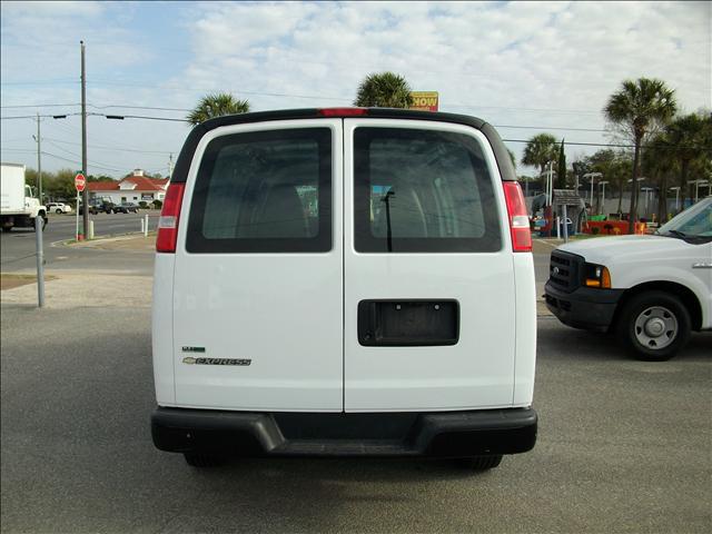 2010 Chevrolet Express 4WD 4-door Tech/entertainment Pkg