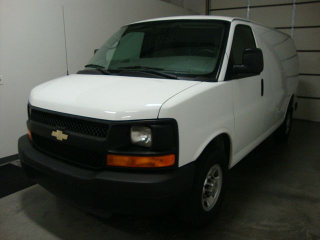 2010 Chevrolet Express REG WB