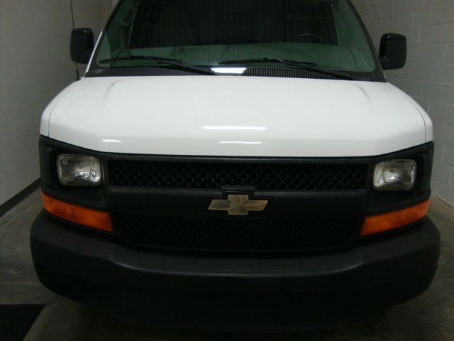 2010 Chevrolet Express REG WB