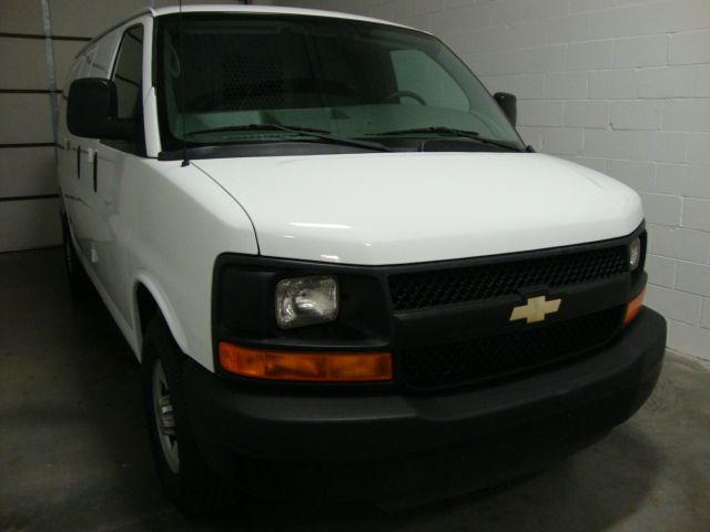 2010 Chevrolet Express REG WB