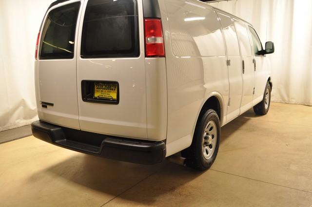 2010 Chevrolet Express 4WD 4-door Tech/entertainment Pkg