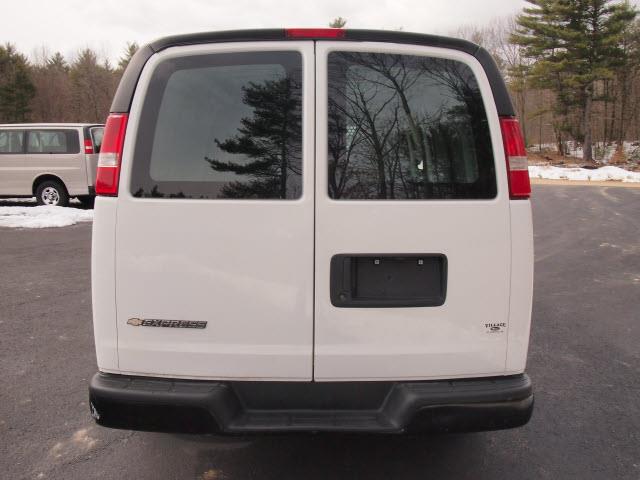 2010 Chevrolet Express Water Truck