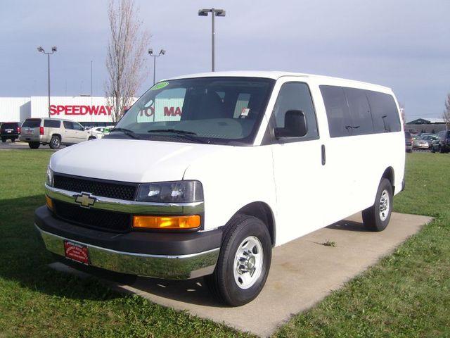 2010 Chevrolet Express 2WD Ext Cab 134.0 Work Tr