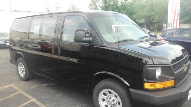 2010 Chevrolet Express 750i 4dr Sdn