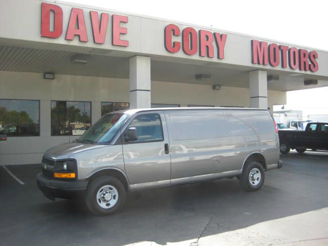 2010 Chevrolet Express RE CAB STX