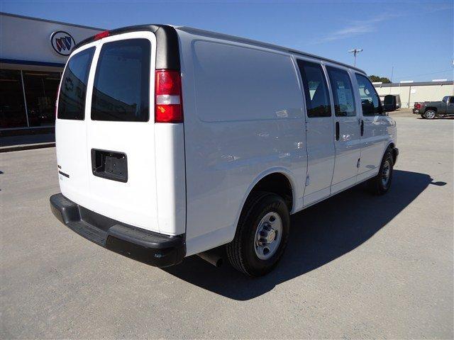 2010 Chevrolet Express Unknown