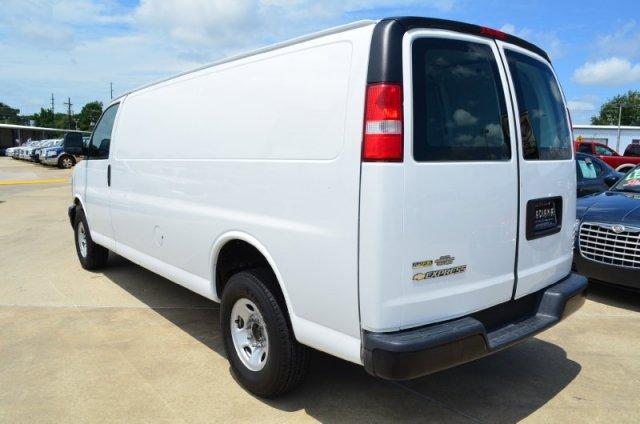 2010 Chevrolet Express 4WD 4-door Tech/entertainment Pkg