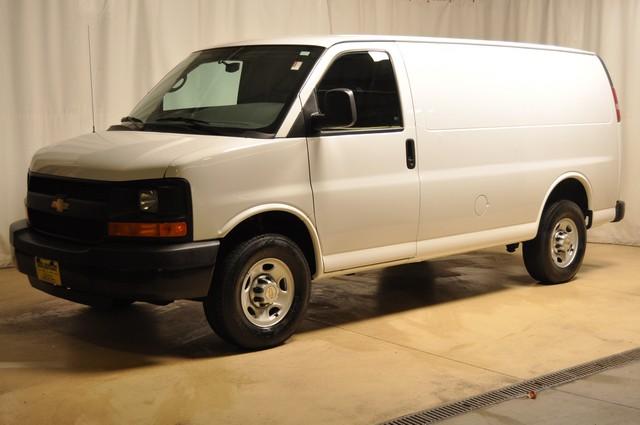 2010 Chevrolet Express 4WD 4-door Tech/entertainment Pkg