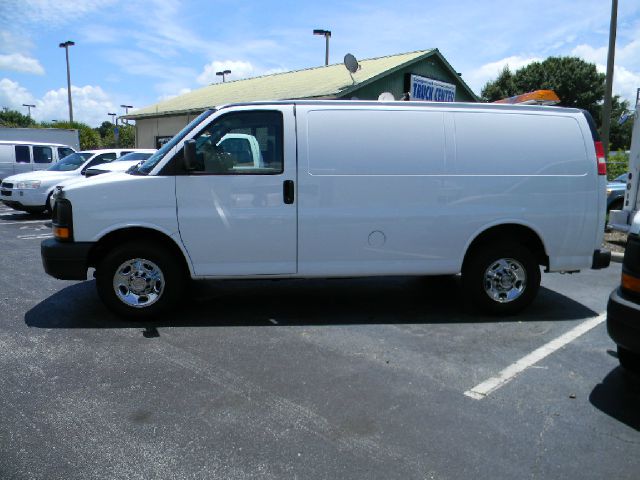 2011 Chevrolet Express Coupe 4D