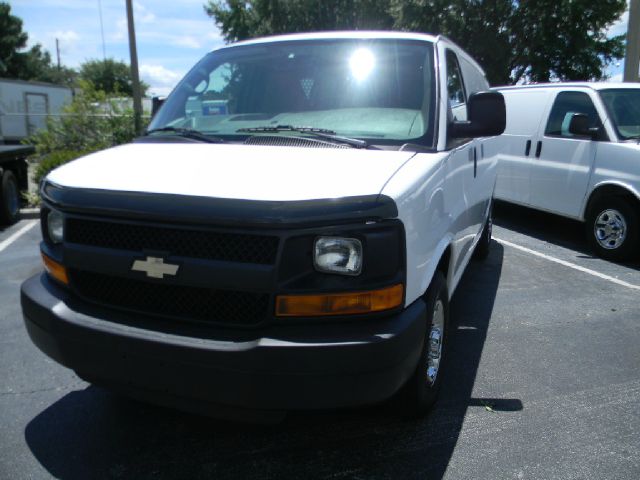 2011 Chevrolet Express Coupe 4D