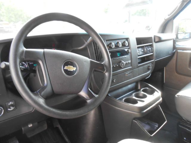 2011 Chevrolet Express 750i 4dr Sdn