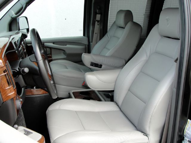 2011 Chevrolet Express PRO COMP LIFT 35srestored