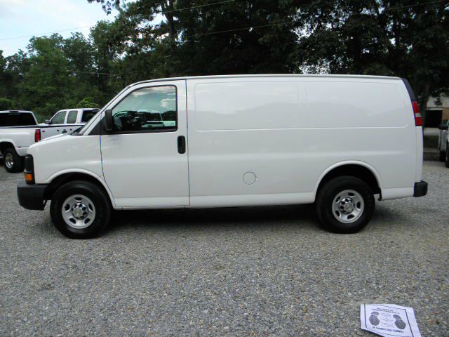 2011 Chevrolet Express Coupe 4D