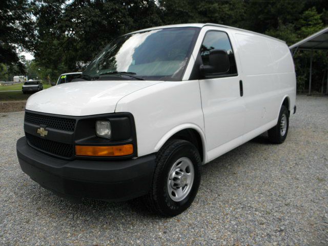 2011 Chevrolet Express Coupe 4D