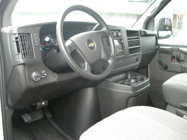 2012 Chevrolet Express 750i 4dr Sdn