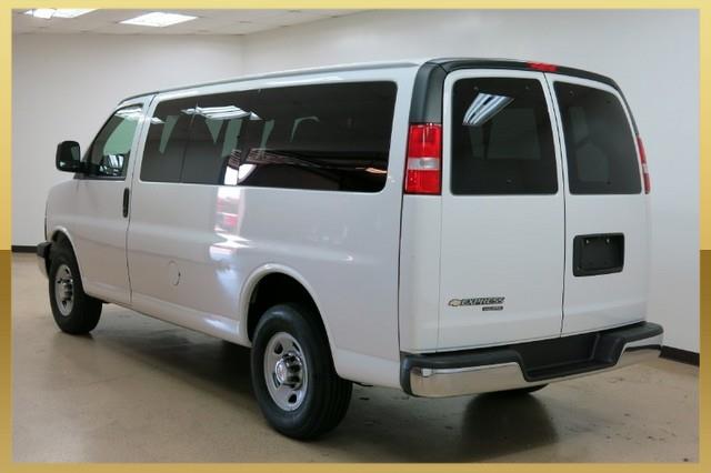 2013 Chevrolet Express TSi 4x4