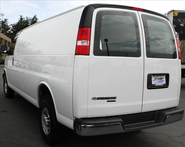 2014 Chevrolet Express 4WD 4-door Tech/entertainment Pkg