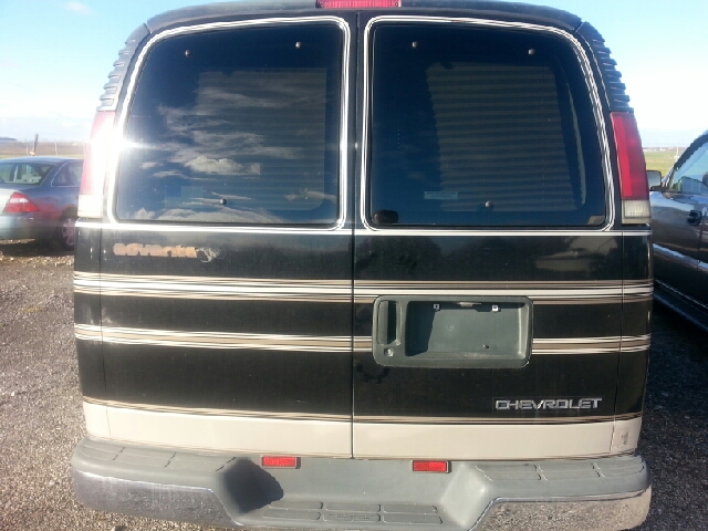 1996 Chevrolet G-Series Van Sport PLUS