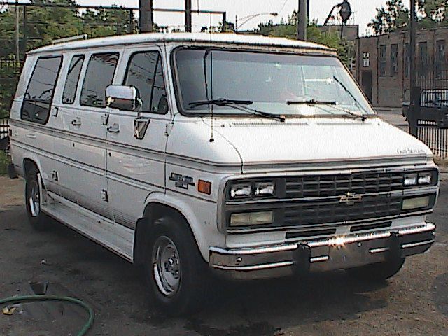 1994 Chevrolet G10 SportVan Laramie/ 1 Owner