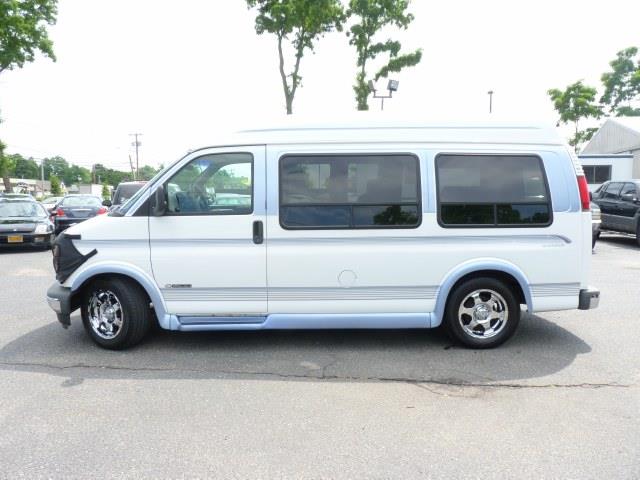 1997 Chevrolet G1500 CW, AWD