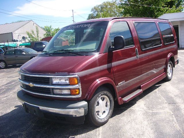 1998 Chevrolet G1500 2004.5 4dr Sdn 1.8T Quattro Au