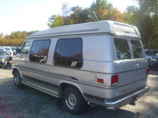 1993 Chevrolet G20 Eddie Bauer 6.0L